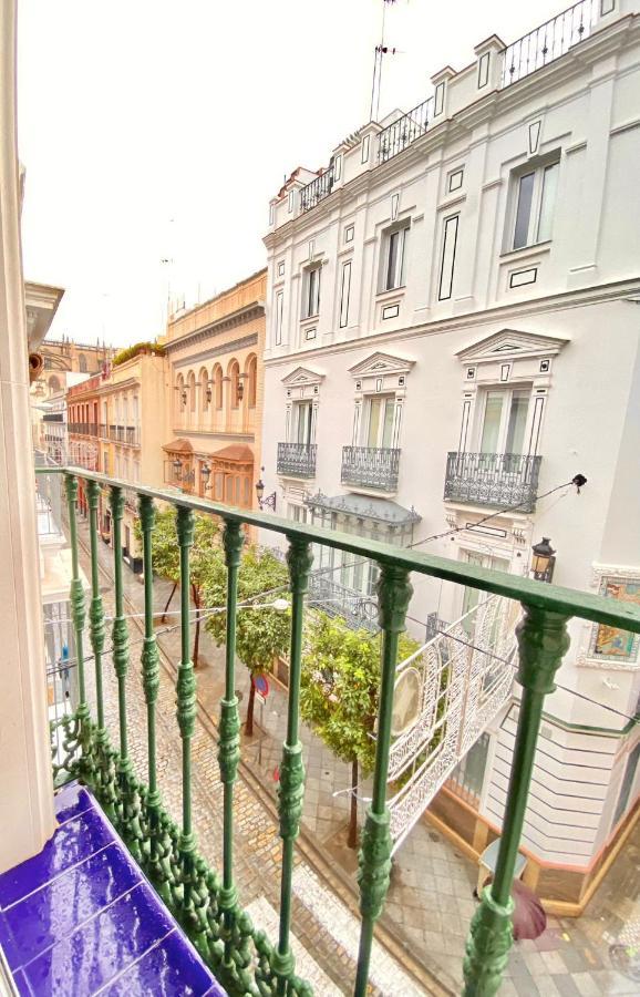 Comfortable Studio Old Town, Parking Optional Sevilha Exterior foto