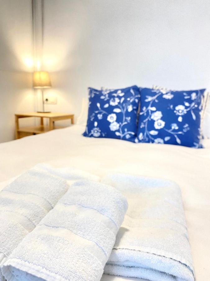 Comfortable Studio Old Town, Parking Optional Sevilha Exterior foto
